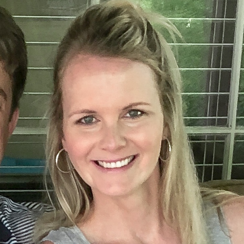 Meet your Posher, Tiffany